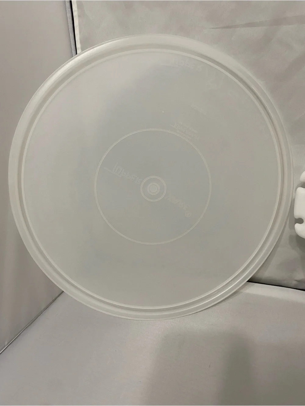 Tupperware Divided White Round Plastic Food Storage with Lid